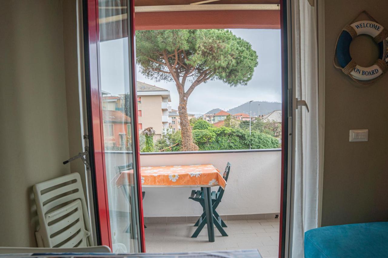 026 - Casa Maele 100 Metri Dalla Spiaggia, Centrale Sestri Levante Kültér fotó